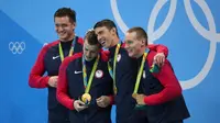 Perenang AS, Michael Phelps, meraih medali emas Olimpiade ke-19 dari nomor estafet 4 x 100 meter gaya bebas putra Olimpiade Rio de Janeiro 2016, Minggu (7/8/2016). (Twitter)