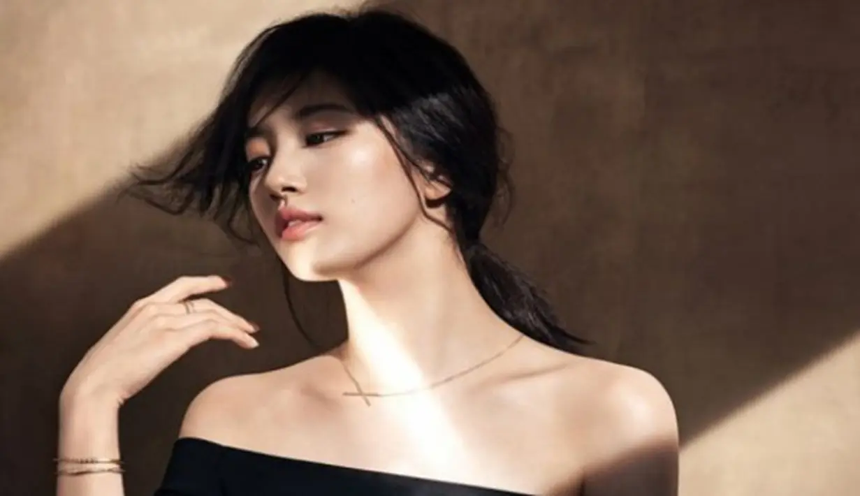 Suzy juga menyumbangkan uangnya sebesar 10 juta Won atau 115 juta untuk diserahkan membangun lembaga pendidikan di pedalaman. (Soompi/Bintang.com)