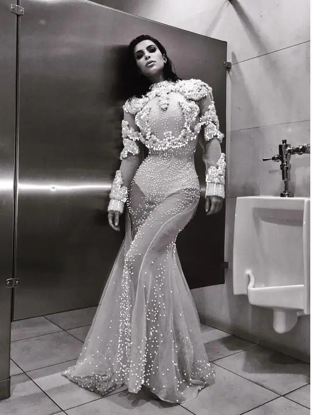 [Bintang] Kim Kardashian