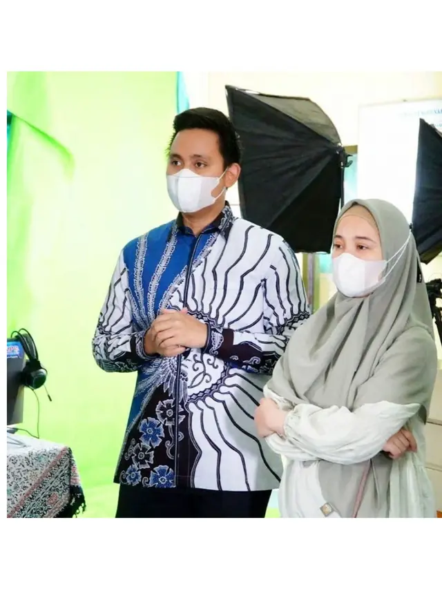 6 Potret Chacha Frederica Jadi Ibu Bupati, Temani Kegiatan Sang Suami