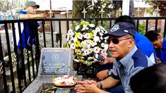 Asosiasi Sepakbola Provinsi PSSI Jawa Barat ziarah ke makam Ir. Soeratin ,pendiri PSSI. Mereka mendorong agar pemerintah menganugerahi