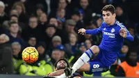 Pingsan saat Latihan Bersama Sao Paulo, Eks Chelsea Terpaksa Gantung Sepatu