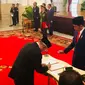 Jokowi melantik Duta Besar Afrika Selatan (Titin Supriyatin/Merdeka.com)