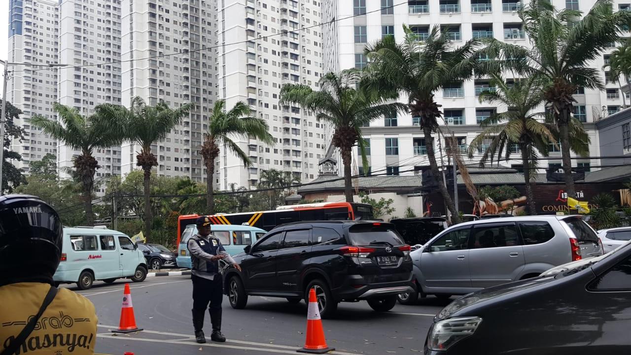 Dishub DKI Jakarta uji coba penutupan putar balik di depan City Walk