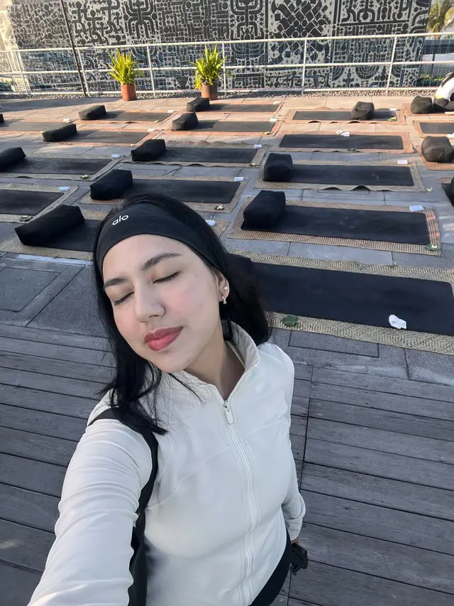 Naz, adik Nessie Judge