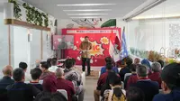 Pemerintah dorong sejumlah program belanja murah untuk meningkatkan minat belanja masyarakat jelang Liburan Natal dan Tahun Baru (Nataru) 2024. Setelah Program Hari Belanja Online Nasional (Harbolnas) tanggal 10-16 Desember 2024 dan Program Belanja di Indonesia Aja (BINA) yang masih berlangsung sampai 29 Desember 2024, kini program Every Purchase is Cheap (EPIC) Sale 2024 turut meramaikan momentum belanja serba murah di Indonesia. Program EPIC Sale 2024 menyediakan bahan pokok berkualitas dengan harga murah pada tanggal 20-31 Desember 2024. (Dok. Kemenko Perekonomian)