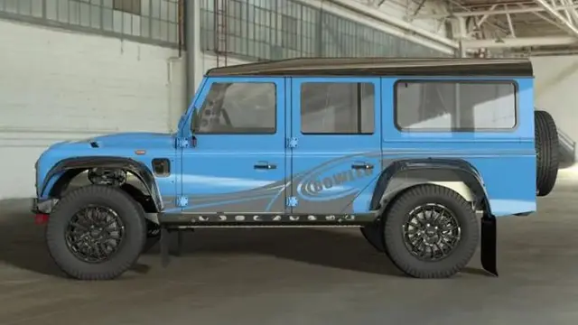 Land Rover Defender 110 racikan Bowler (Autocar.co.uk)