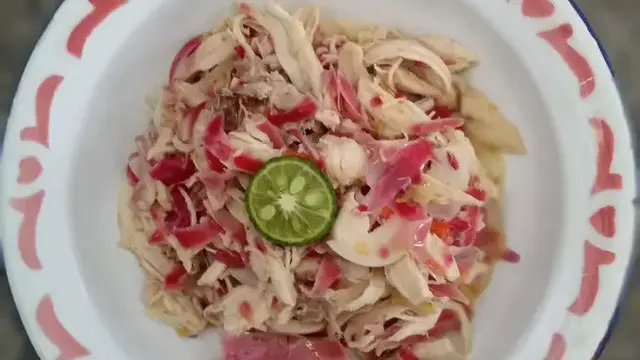 Ayam Suwir Bunga Kecombrang: Perpaduan Rasa Unik