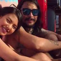 Foto-Foto Mesra Marcello Tahitoe dan Aurelie Moeremans