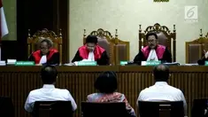 Sidang kasus e-KTP dengan terdakwa Setya Novanto kembali digelar,  mantan Mendagri Gamawan Fauzi hadir sebagai saksi sidang tersebut