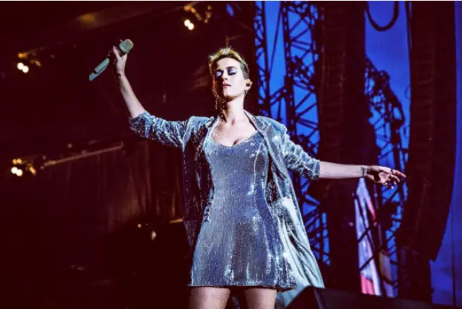 Katy Perry saat manggung di Big Weekend BBC Radio 1. (Instagram)