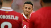 Mantan gelandang Liverpool, Thiago Alcantara, memutuskan untuk gantung sepatu alias pensiun sebagai pemain di sia 33 tahun pada hari Minggu (07/07/2024). (Paul ELLIS / AFP)