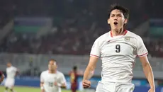 Mitchell Baker sukses mencetak hattrick dalam laga debut bersama Timnas Indonesia saat menghadapi Kamboja di Piala AFF 2026, Senin (27/7/2026). (Kapanlagi.com/Budy Santoso)