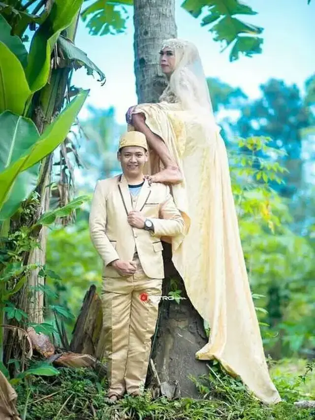 9 Potret Prewedding Absurd di Alam Terbuka, Hasilnya Bikin Geleng Kepala