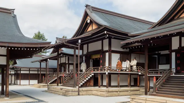 Kaisar Jepang Akihito Laporkan Rencana Turun Takhta ke Leluhur