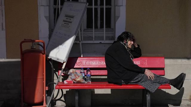 Pilu Mereka yang Kehilangan Tempat Tinggal Akibat Gempa Turki