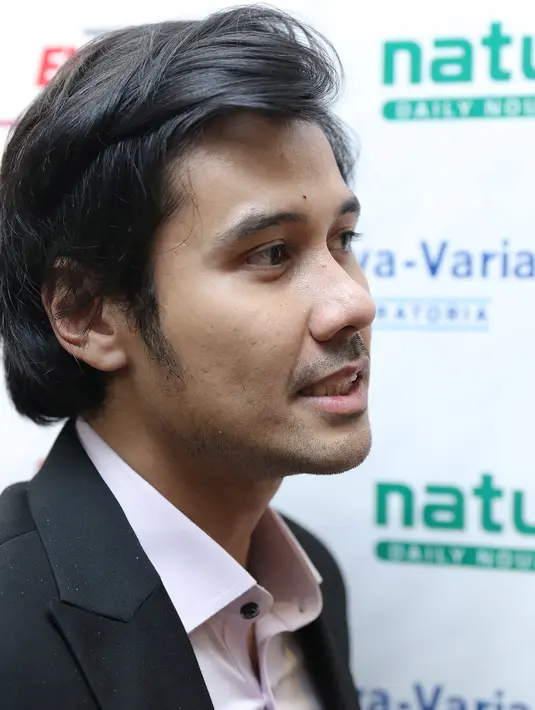 "Apa sih yang dilihat dari kacamata seorang produser film. Gimana cara jalanin strategi marketingnya dan itu kayak apa." ujar pemilik nama Chicco Jerikho Jarumillind itu. (Galih W. Satria/Bintang.com)