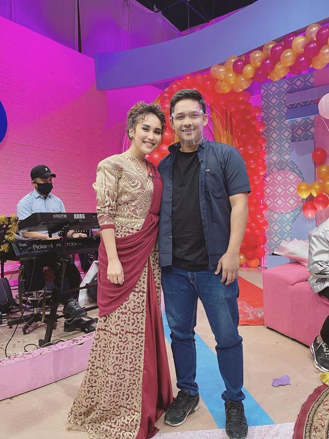 Baru Terungkap Ini 6 Potret Renaldi Mantan Pacar Pertama Ayu Ting Ting Hot Liputan6 Com