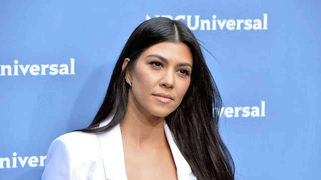[Bintang] Kourtney Kardashian
