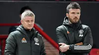 Setelah resmi memecat Solskjaer, Setan Merah langsung menunjuk mantan gelandang MU sekaligus asisten pelatih Solskjaer, Michael Carrick, sebagai pelatih sementara. (AFP/Peter Powell)