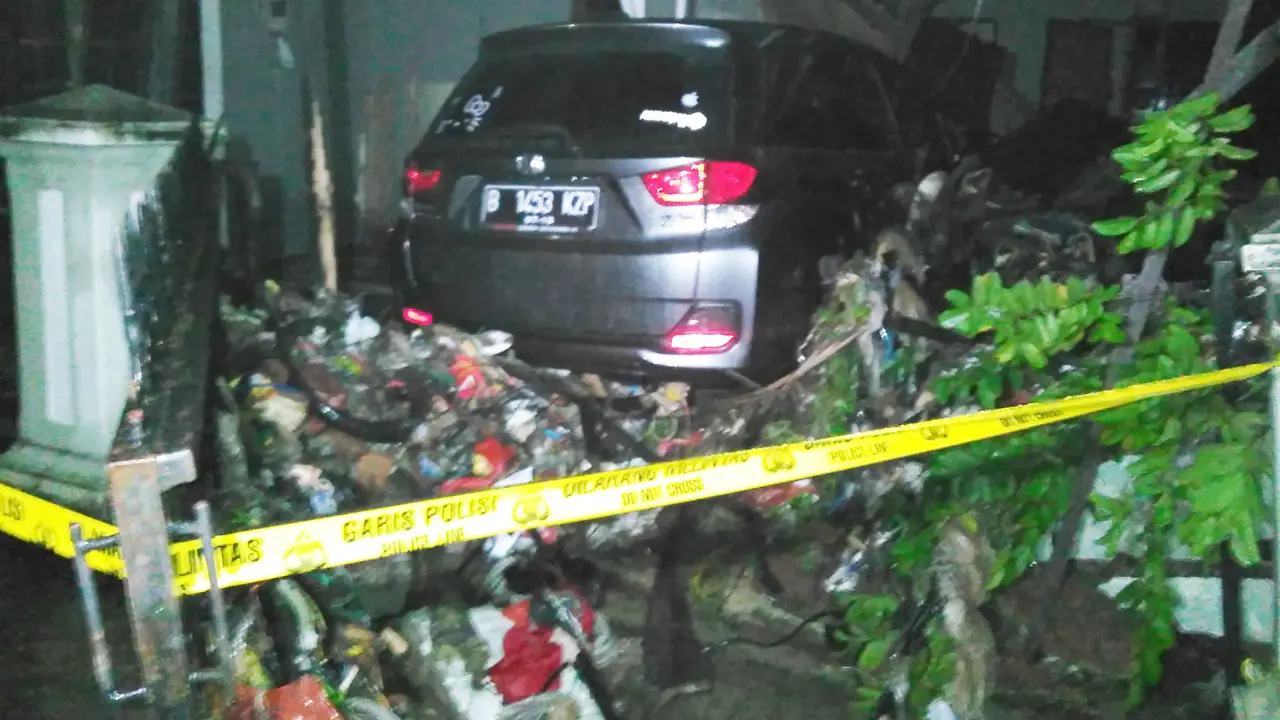 Terseret banjir