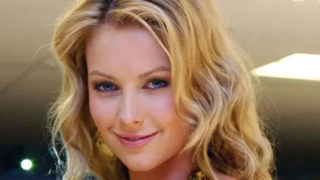 (C) www.celebs101.com