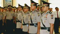 Kedua pejabat baru itu diperintahkan Kapolda segera menyesuaikan diri dan memberantas kriminal di Riau. (Liputan6.com/M Syukur).