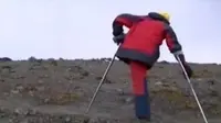 Sabar Gorky berhasil menaklukan 4 gunung tertinggi, Gunung Elbrus, Kilimanjaro, Carstenz dan Akonkagua.