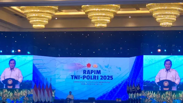 Prabowo Beri Arahan Tertutup Rapim TNI-Polri 2025
