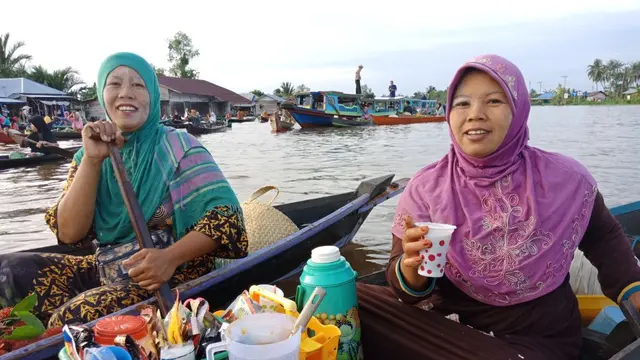 Pasar Terapung Lok Baintan