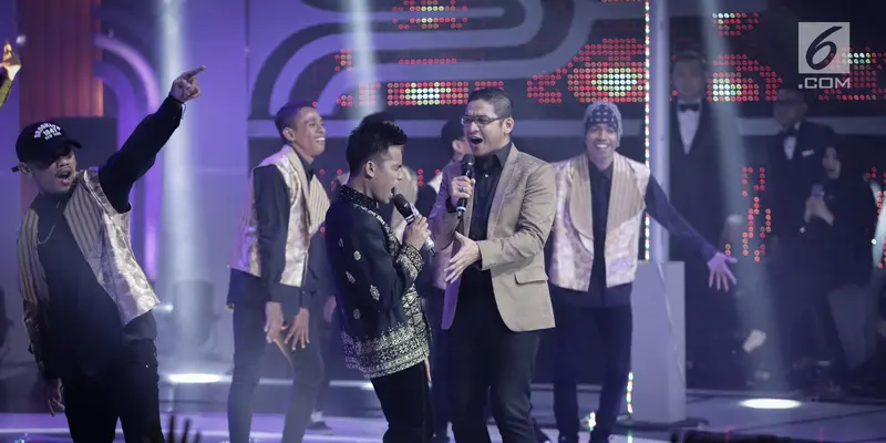 Aksi Fildan Duet dengan Pasha Ungu saat Grand Final D'Academy 4