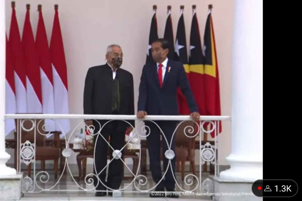 Presiden Joko Widodo atau Jokowi menyambut kunjungan kenegaraan Presiden Timor Leste Jose Ramos-Horta di Istana Kepresidenan Bogor Jawa Barat, Selasa (19/7/2022).