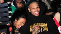 karrueche Tran ajak Chris Brown terapi pasangan