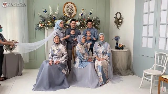 7 Pemotretan Keluarga Citra Kirana dan Erica Putri, Anaknya Tampil Gemas