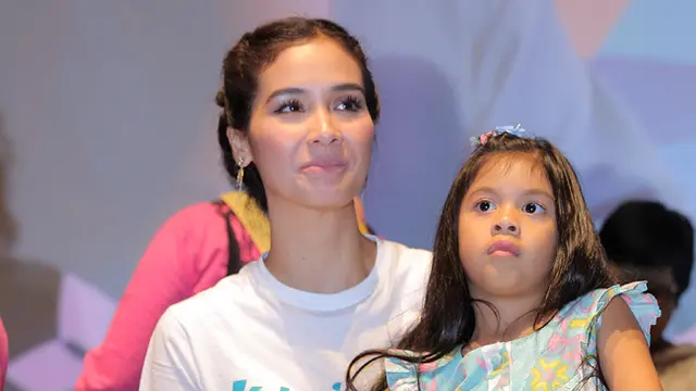 [Bintang] Tantangan Marsha Timothy di Film Kulari ke Pantai