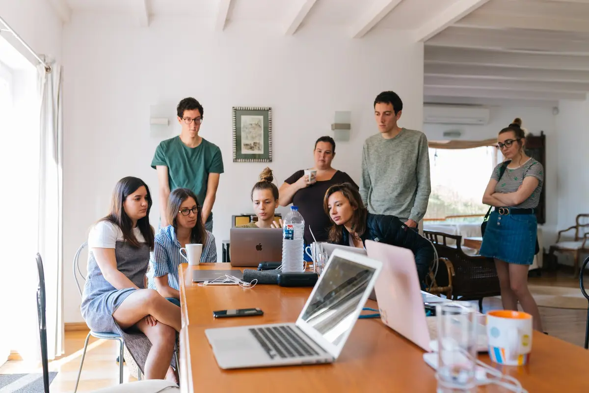 Kelebihan dan Kekurangan Perseroan Firma