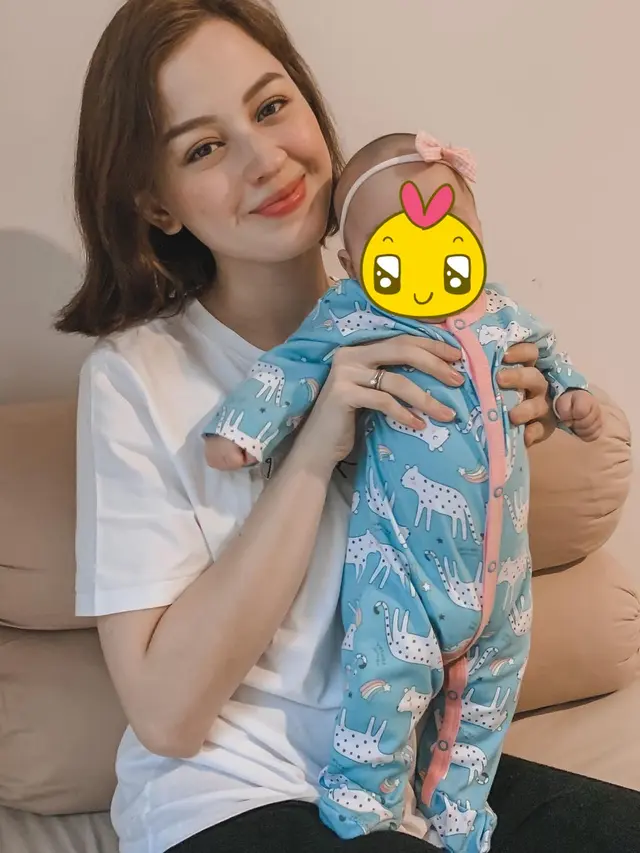 6 Potret Terbaru Kimberly Ryder dengan Rambut Pendek, Dipuji Bak ABG