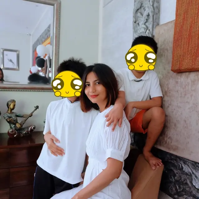 Bikin Kesal di Ikatan Cinta, Ini 7 Potret Natasha Dewanti Dengan Keluarga