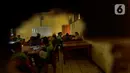 Kondisi ruang kelas yang rusak di SDN Samudrajaya 04, Desa Samudrajaya, Kecamatan Tarumajaya, Kabupaten Bekasi, Jawa Barat, Selasa (21/1/2020). Murid SDN Samudrajaya 04 terpaksa belajar di gedung sekolah yang rusak sejak tahun 2014. (merdeka.com/Imam Buhori)