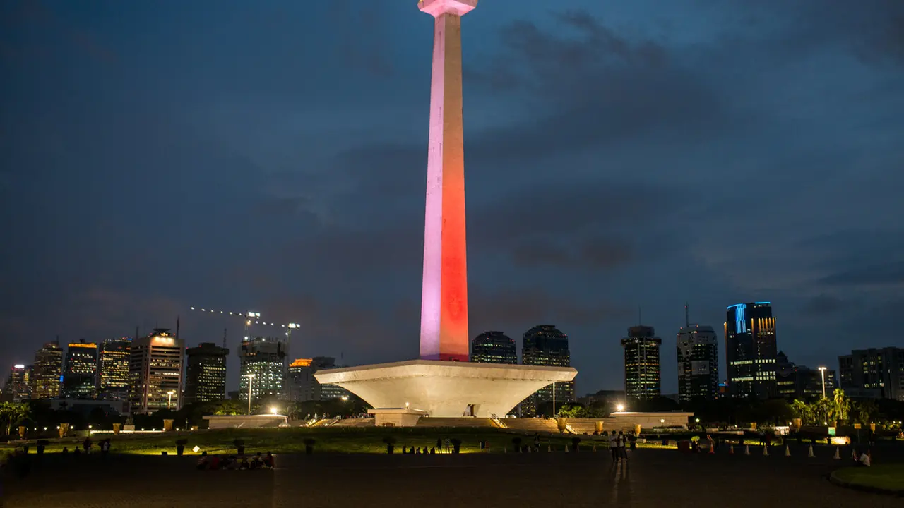 Monas