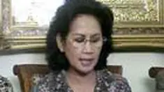 Surat berisi curahan hati Herawati yang menilai suaminya dizholimi oleh institusinya. Langkah Polri juga dinilai sebagai penghancuran keluarganya.