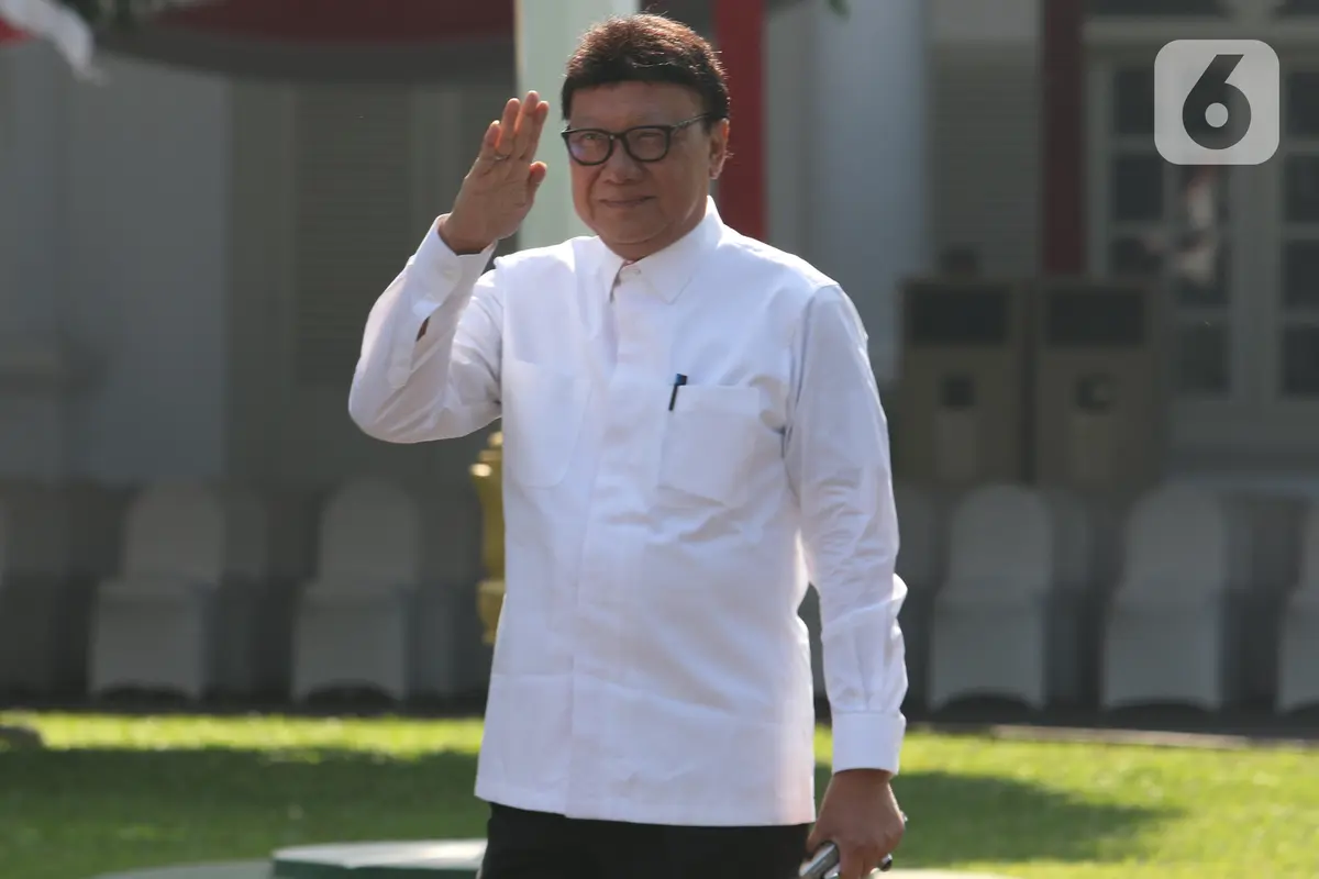 Moeldoko, Tjahjo Kumolo dan Bambang Brodjonegoro Merapat ke Istana