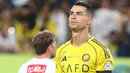 Dua gol Ronaldo dicetak pada menit ke-56 melalui tendangan penalti dan menit ke-73. Hal ini membuat dirinya kini mengoleksi 967 gol sepanjang kariernya sebagai pesepak bola. (AFP/Fayez Nureldine)