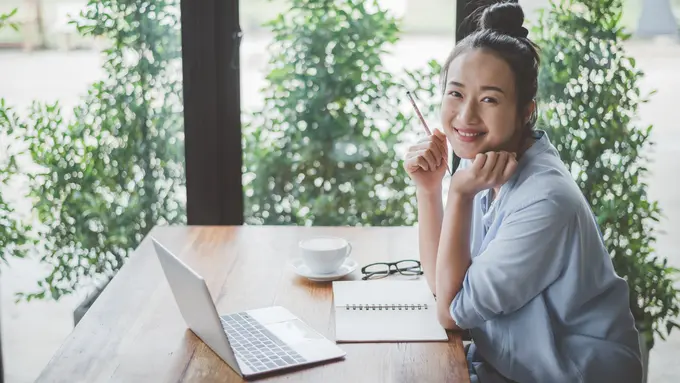 perempuan dan 28 agustus yang bahagia