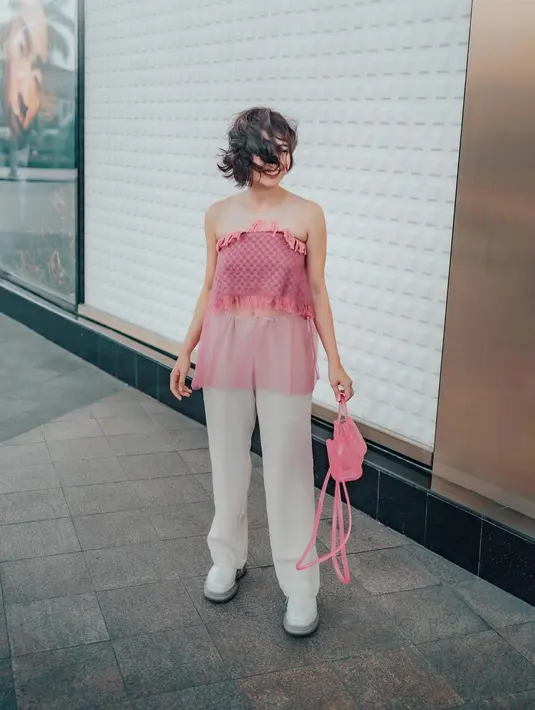 Juga dengan gaya rambutnya yang pendek, Febby Rastanty makin menawan  [Instagram/febbyrastanty]