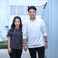Ilham Smash dan Istri
