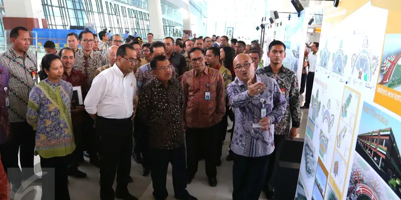 20160815-Wapres Jusuf Kalla Tinjau Langsung Terminal 3 Bandara Soekarno Hatta