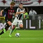 Gelandang AC Milam, Charles De Ketelaere,&nbsp;telah menjalani debut resminya bersama AC Milan pada pekan pertama Serie A kontra Udinese di San Siro, Sabtu (13/8/2022) malam WIB. (AFP/Miguel Medina)