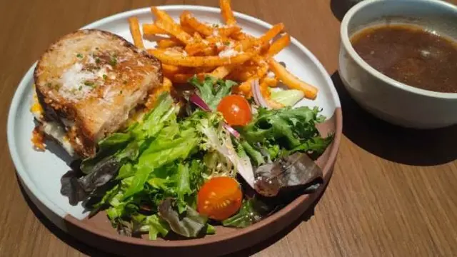 Biirria Sandwich, Salah Satu Menu Andalan Restoran Markette di Central Park Jakarta. (Liputan6.com/Henry)