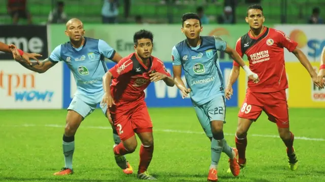 Persela Lamongan vs Semen Padang